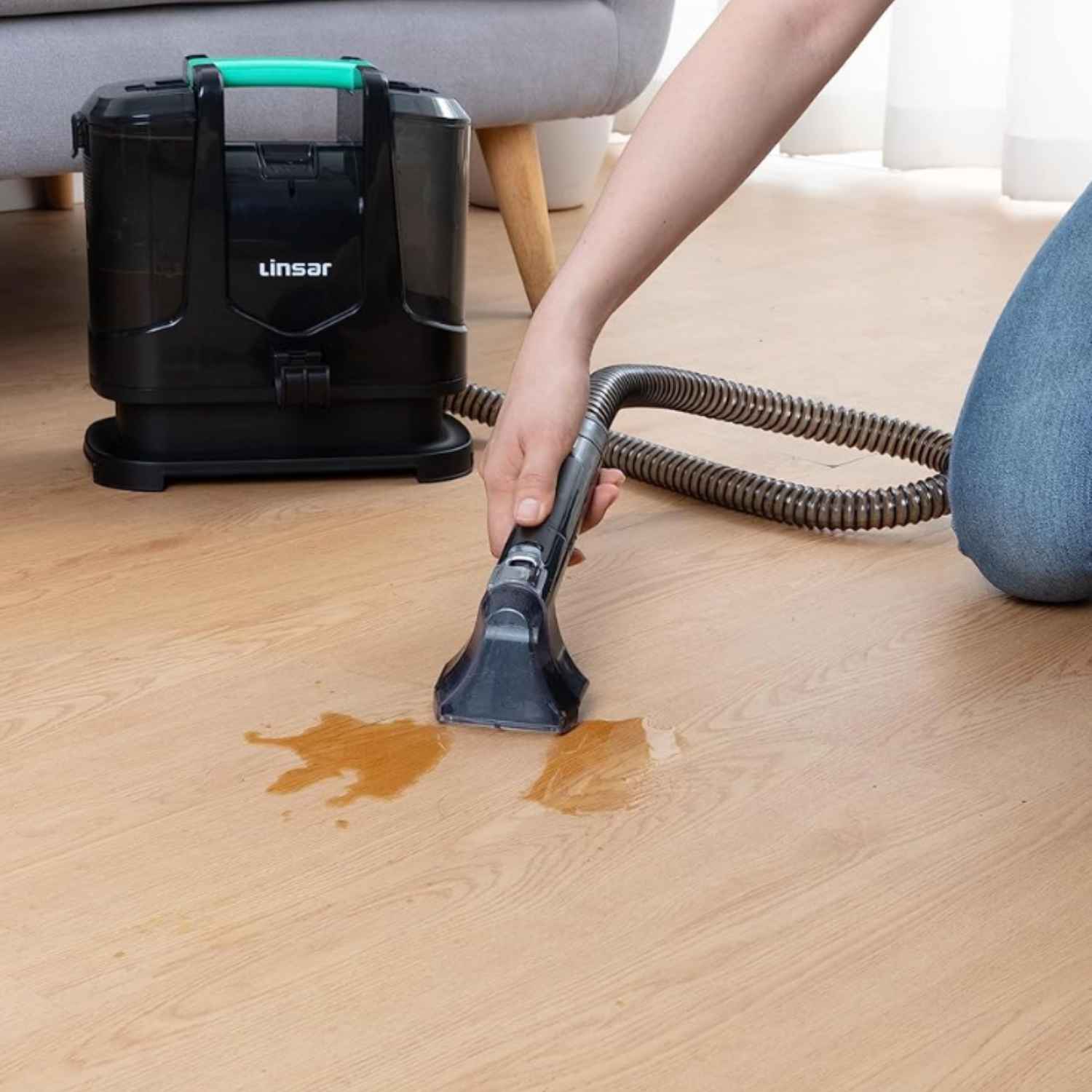 Linsar Portable Carpet and Upholstery Cleaner - Vacuum Machine - Black