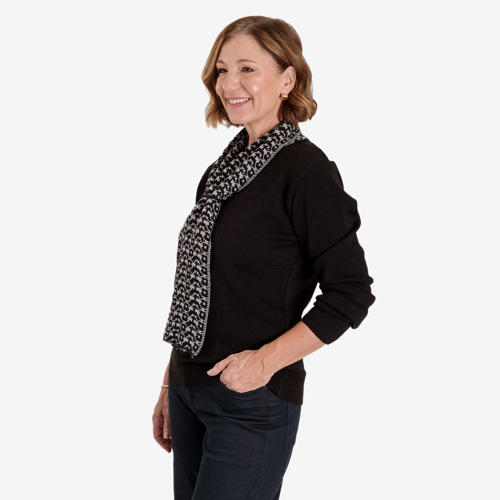 IW Special Acrylic Jumper (Size - Large) - Black_8711151_1