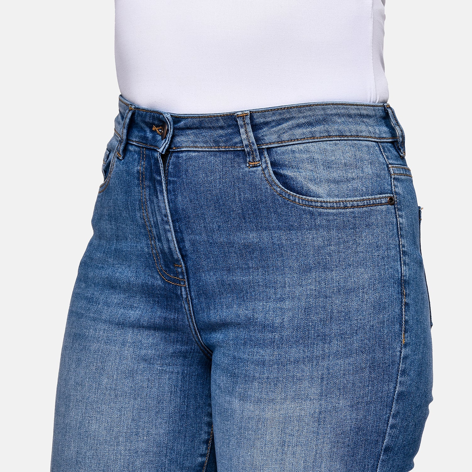 TAMSY - Angelina Relaxed Skinny Stretch Jean (Size 10) - Mid Blue_8731316_4