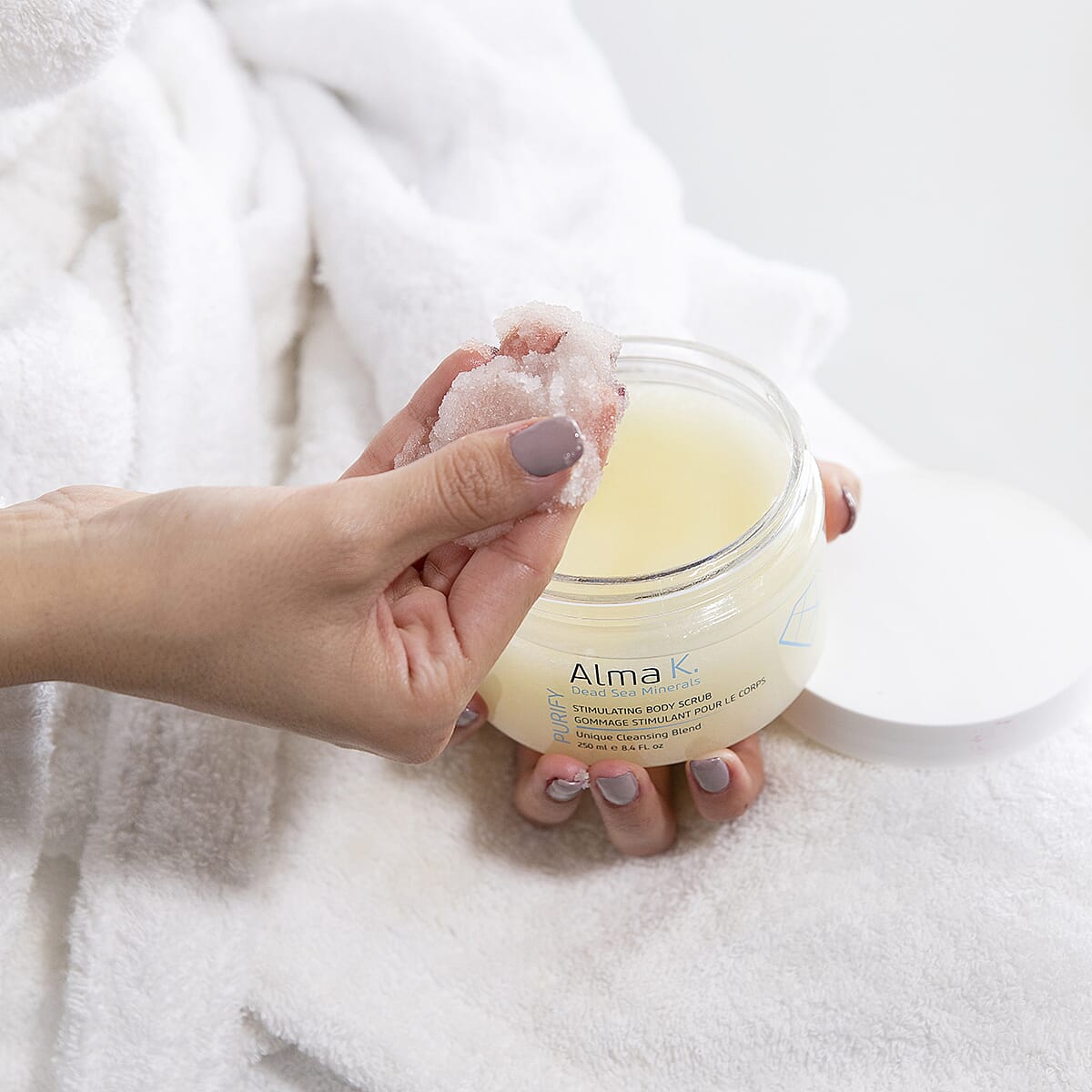 Alma K. Stimulating Body Scrub - 250ml