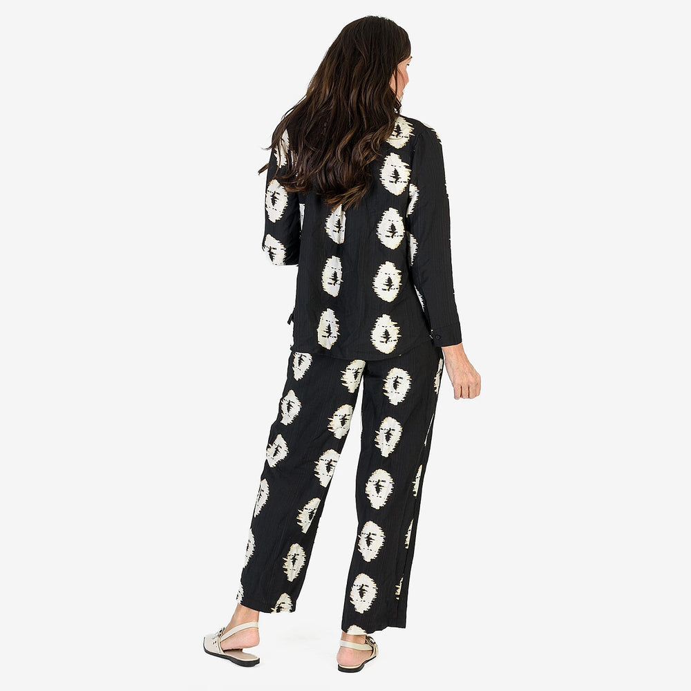 Anamor Printed Shirt (Size XXL) - Black