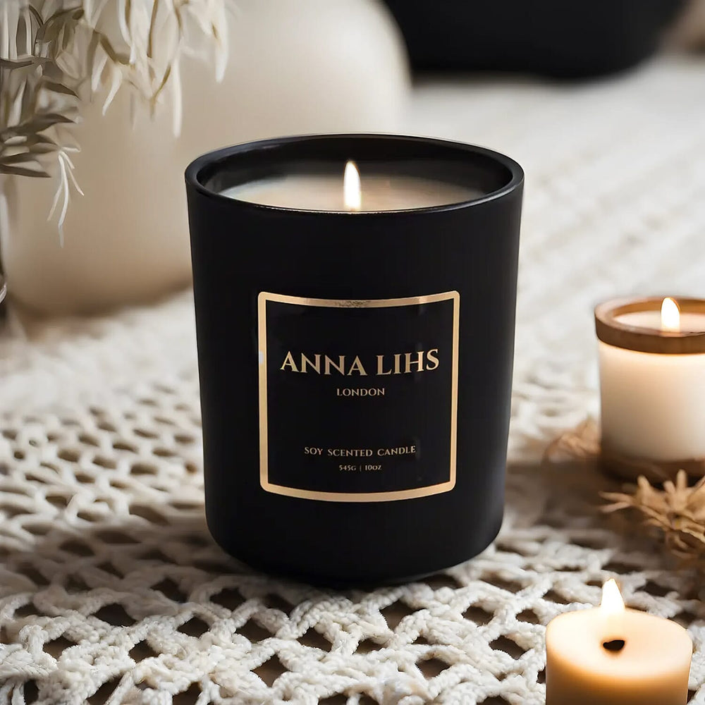 Anna Lihs - Handmade SandalWood Scented Premium Candle
