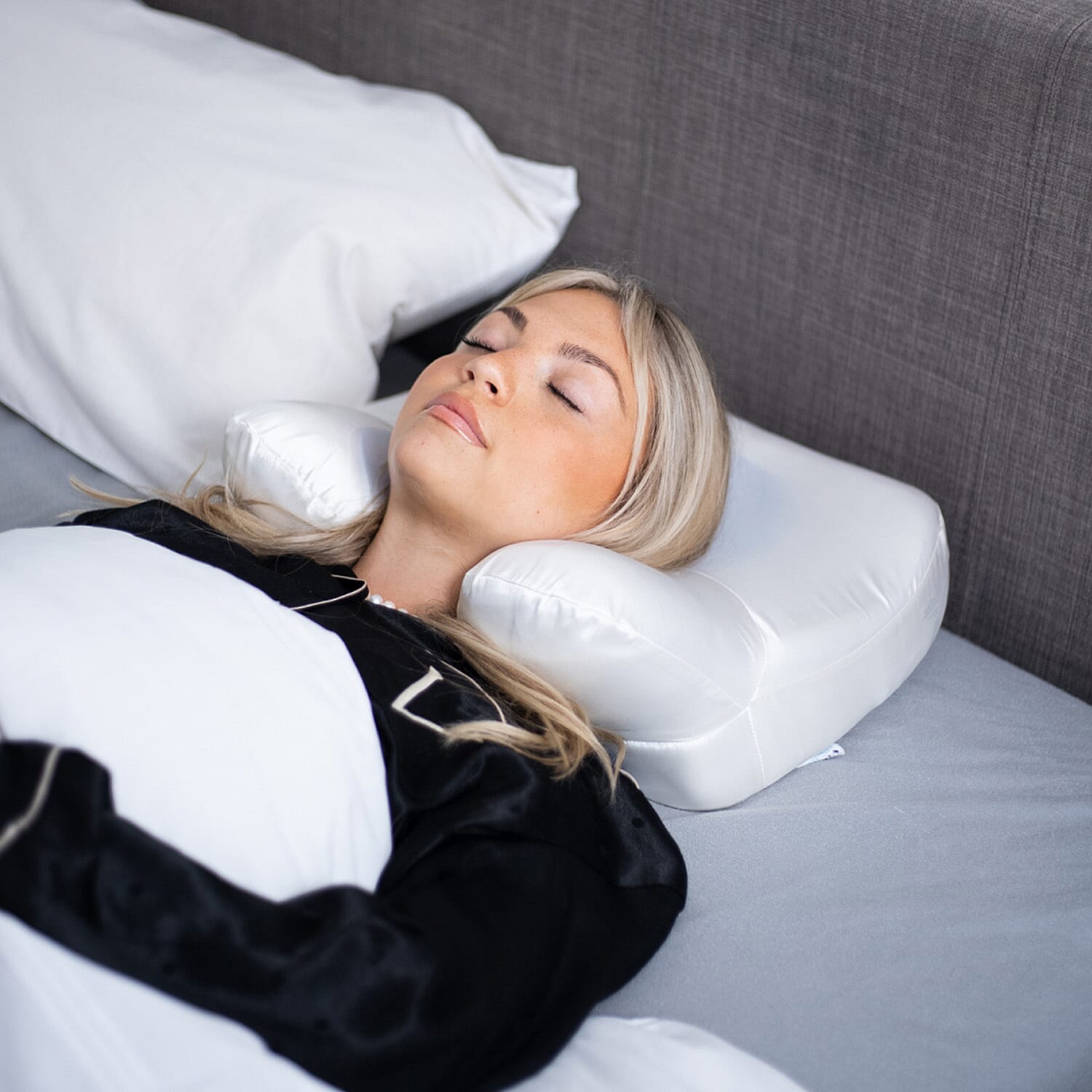Anti-Wrinkle Pillow