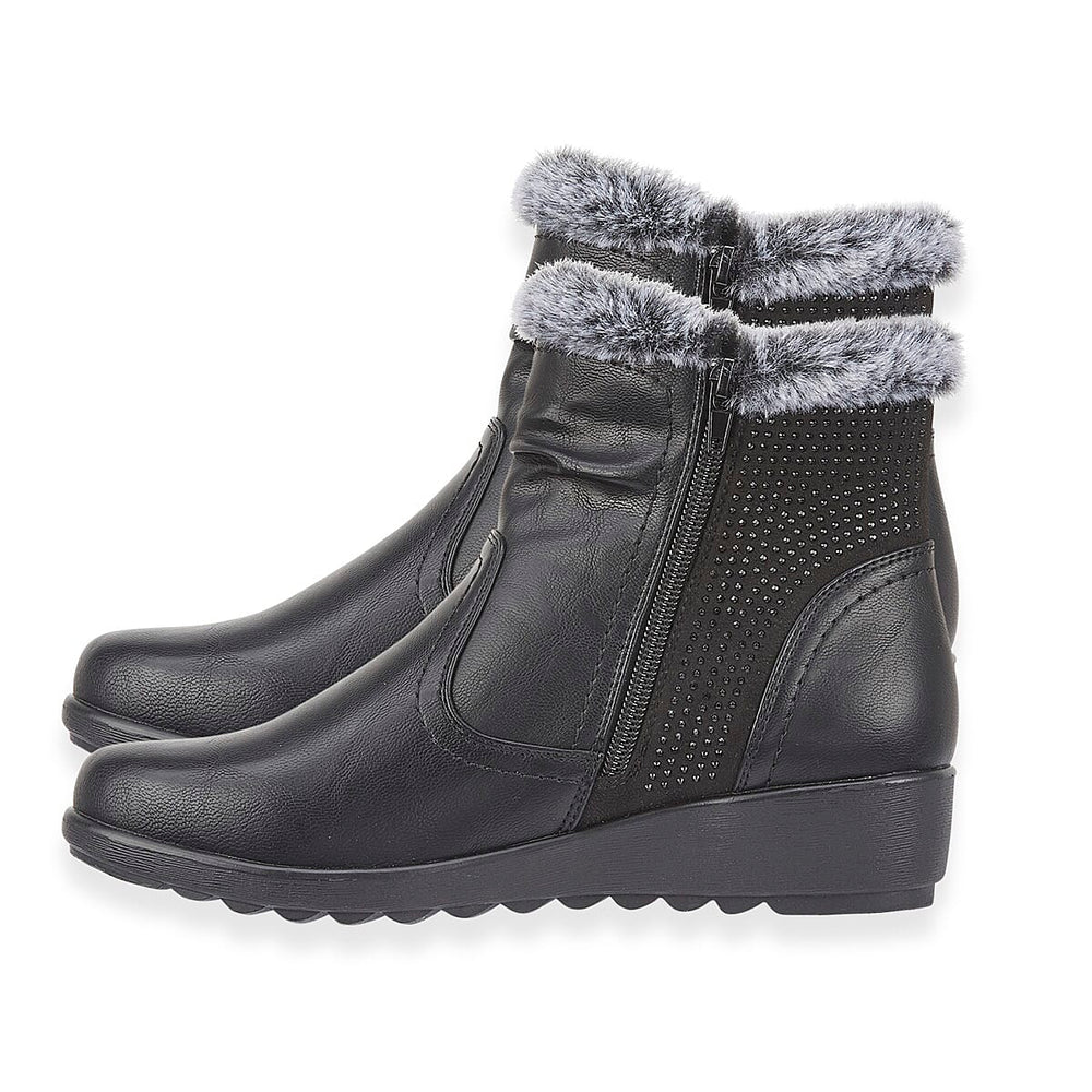 BLACK FRIDAY EXCLUSIVE - Jo - Joe ULTRA-SOFT Faux fur Basil Ankle Boots With Side Zip Closure (Size 4) - Black