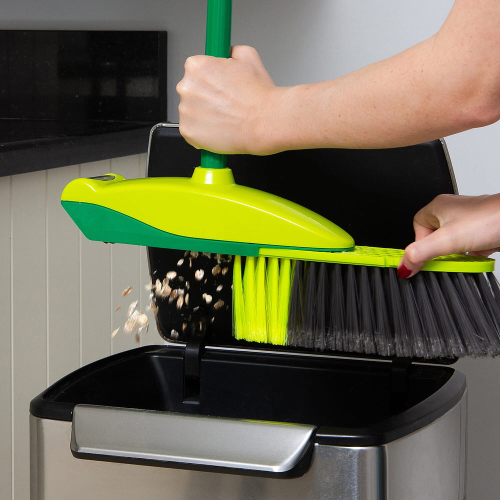 Easy Sweep Broom - Green