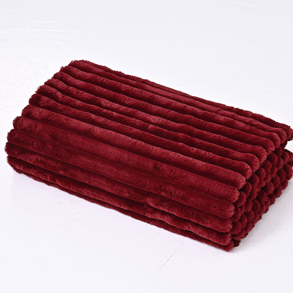 HUSH HAVEN Opulent High End Double Layer Rich Faux Fur Blanket 520 GSM (200 x 165 cm) - Burgundy