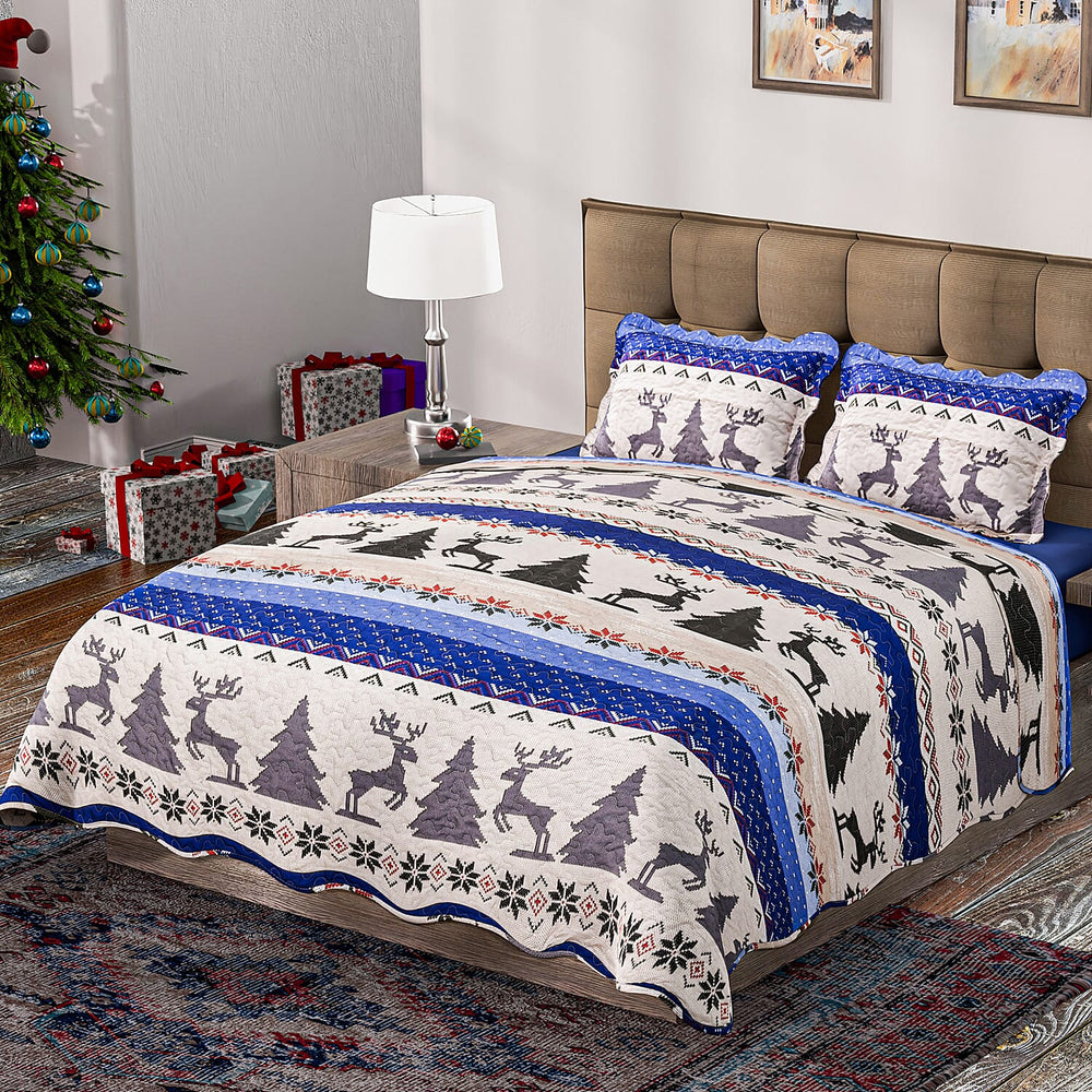 Christmas Bedding Set - Microfibre Quilt and Two Pillowcases (Size Double) - Blue
