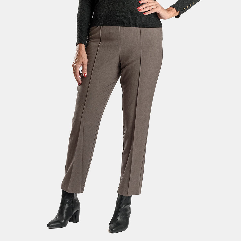 Classics Slim Leg Comfort Trouser