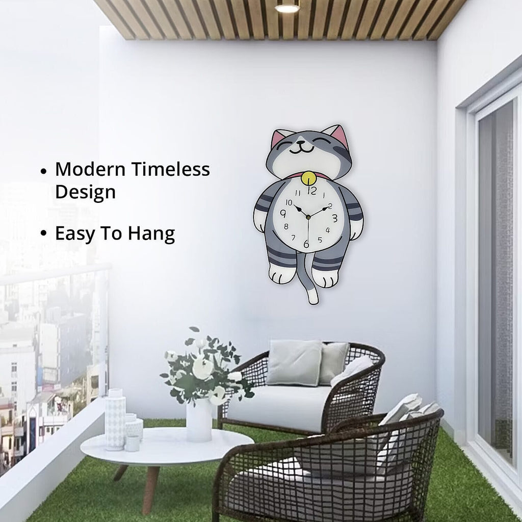 Clock (Size - One Size) - Brown & White