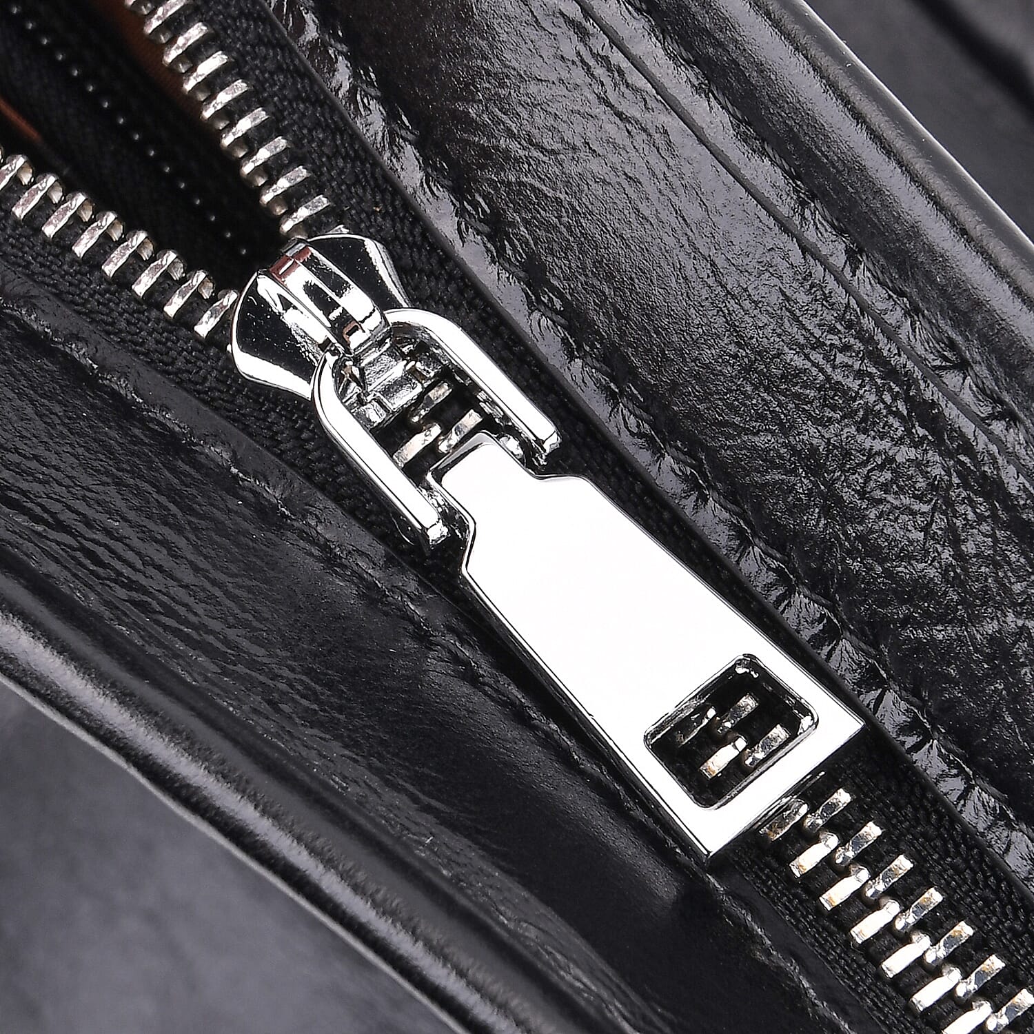 Closeout Deal Genuine Leather Tote Bag with Detachable Shoulder Strap - Black