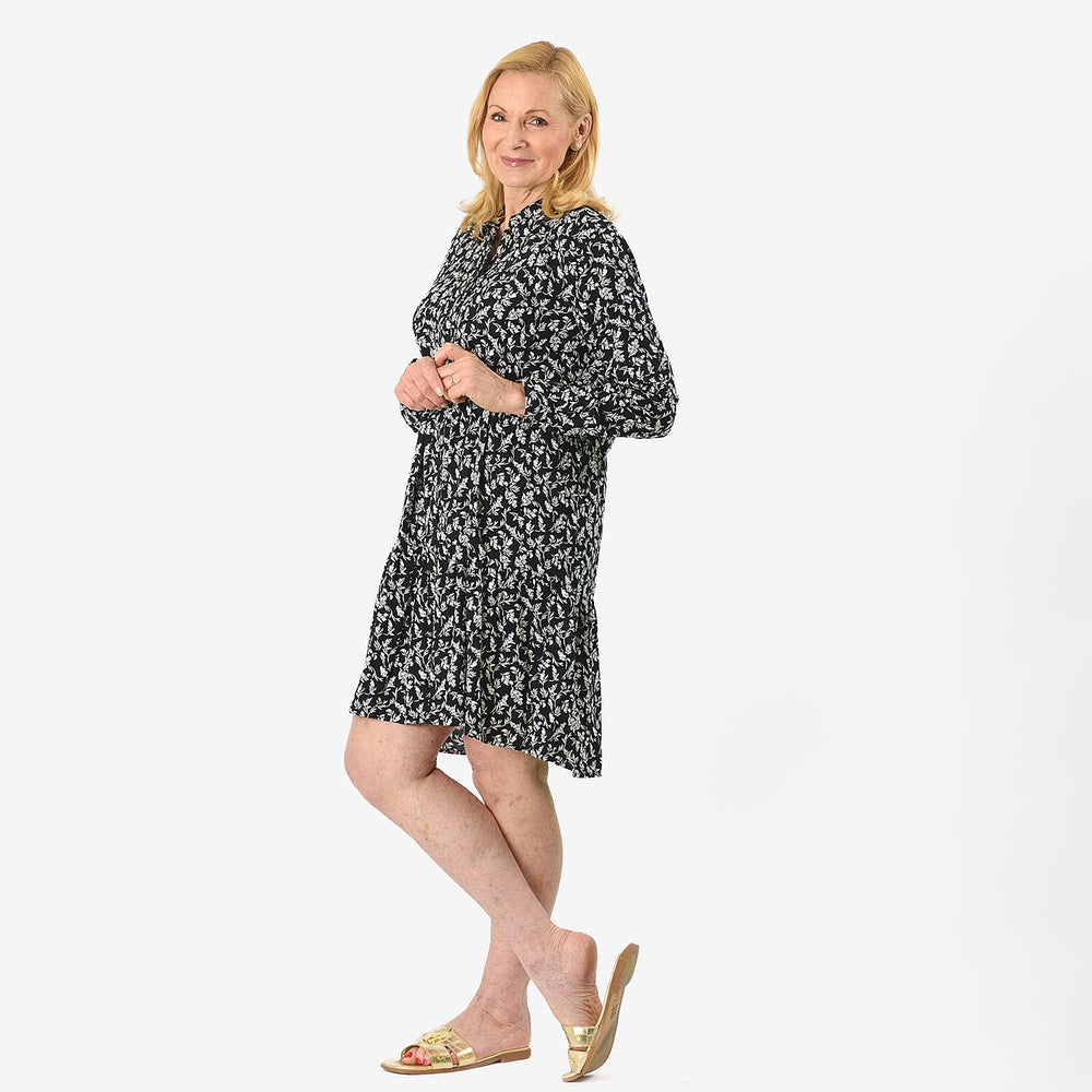 Closeout Deal Printed Tunic Top (Size 20) - Navy