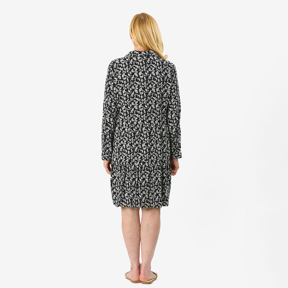 Closeout Deal Printed Tunic Top (Size 20) - Navy