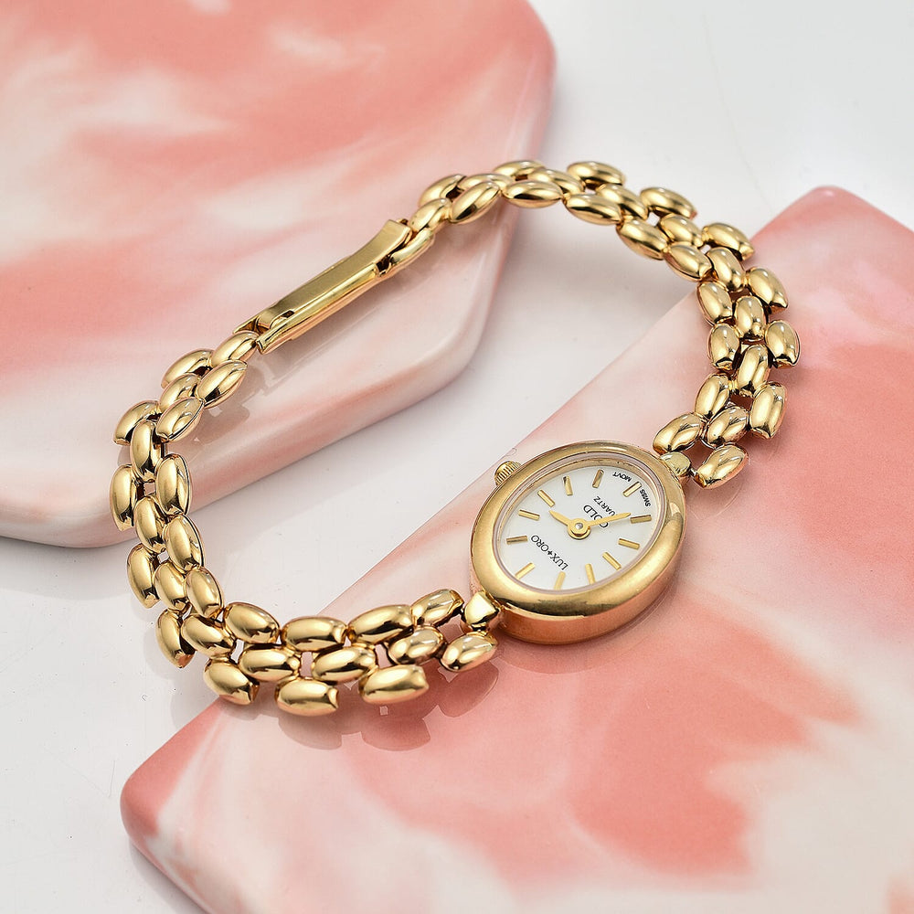 Closeout Deal - Swiss Movement Watch in 9K Yellow Gold Panther Link Bracelet. Gold wt 11.43 Gms