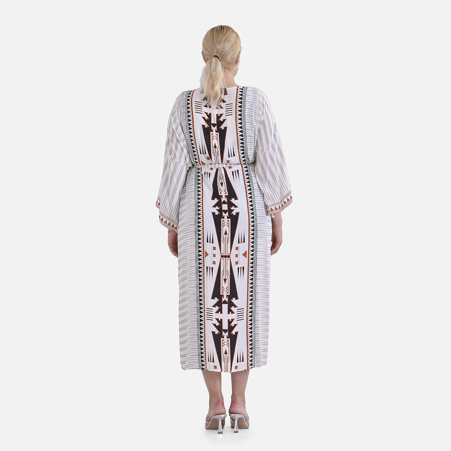 Closeout Deal- Stylish Long Sleeve Bohemian Print Long Kimono - Cream