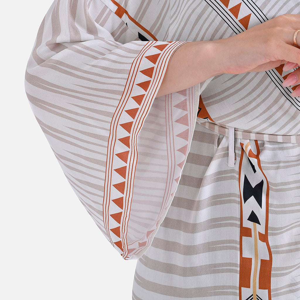 Closeout Deal- Stylish Long Sleeve Bohemian Print Long Kimono - Cream