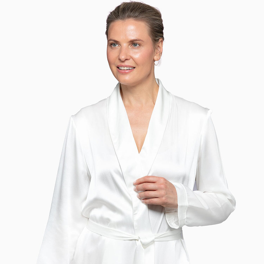 Cloud Nine Luxury Mulberry Silk Bathrobe - Long Length (Size - M-L) -Champagne