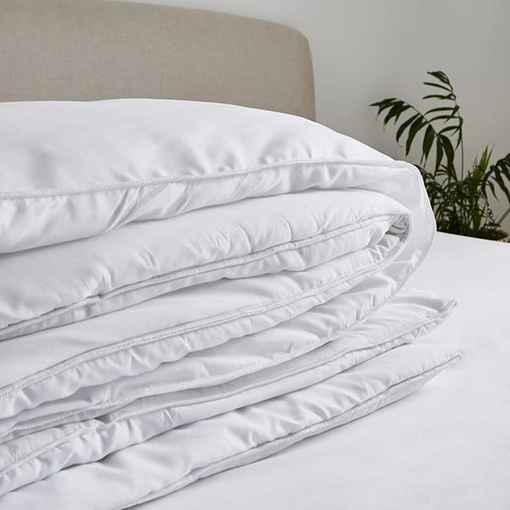 Winter Weight 13.5 Tog Microfibre Duvet with Virgin Hollowfibre Fill Super King