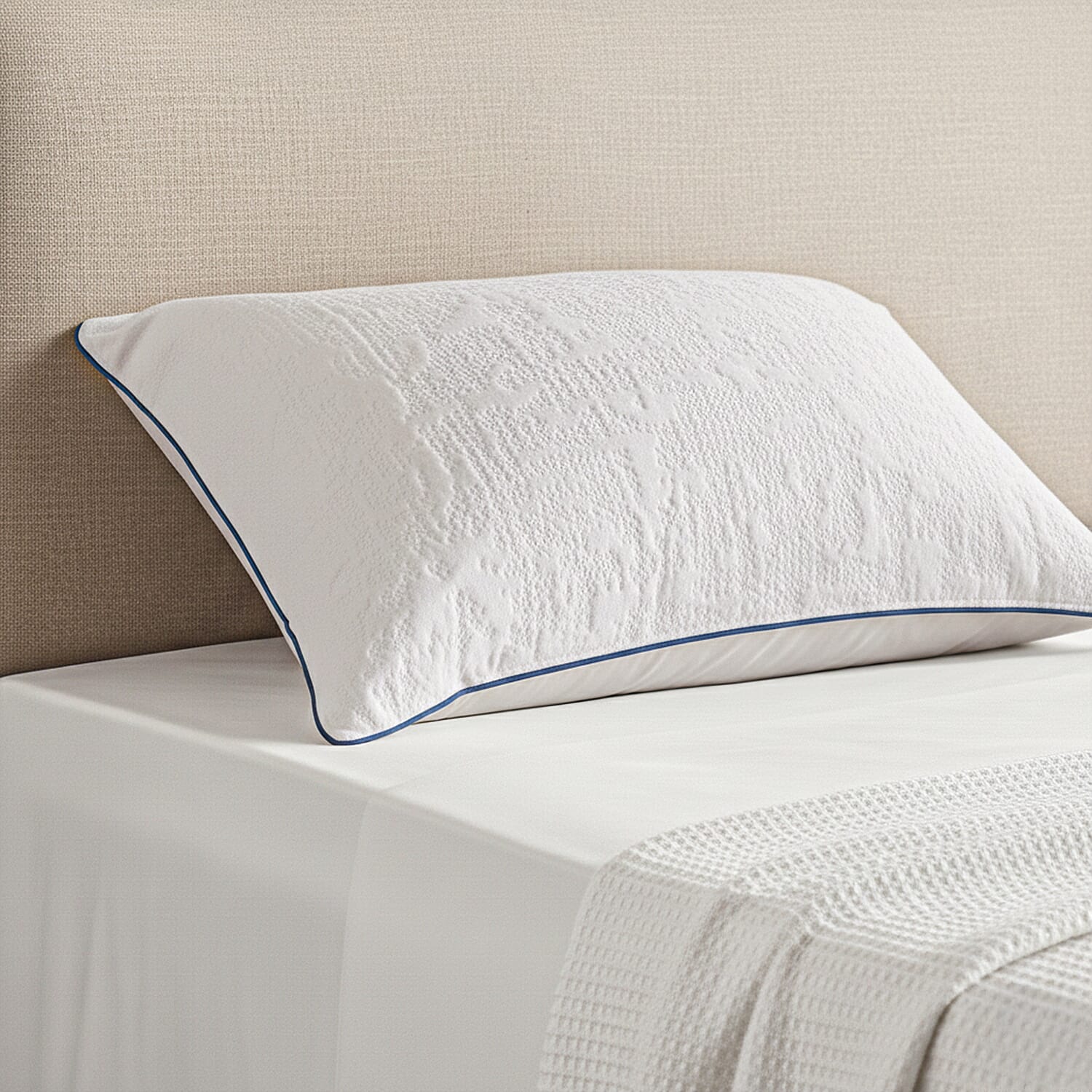 Cooling - Waterproof Jacquard Pillow Protector - White