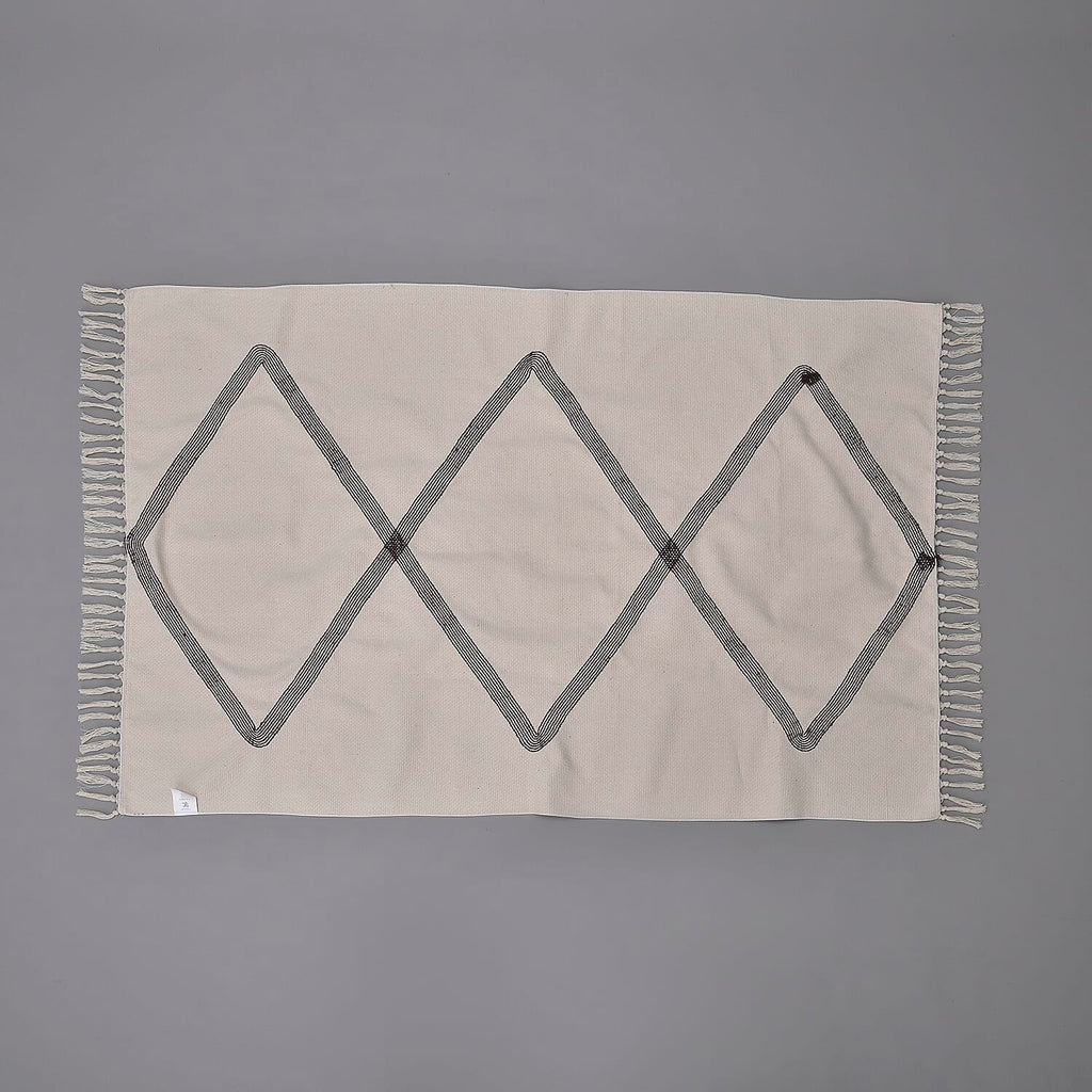 Today Surprising Deal of the Month - Rugs with Tassel Multipurpose Carpet (Size 175x116 Cm) -  Beige - Green