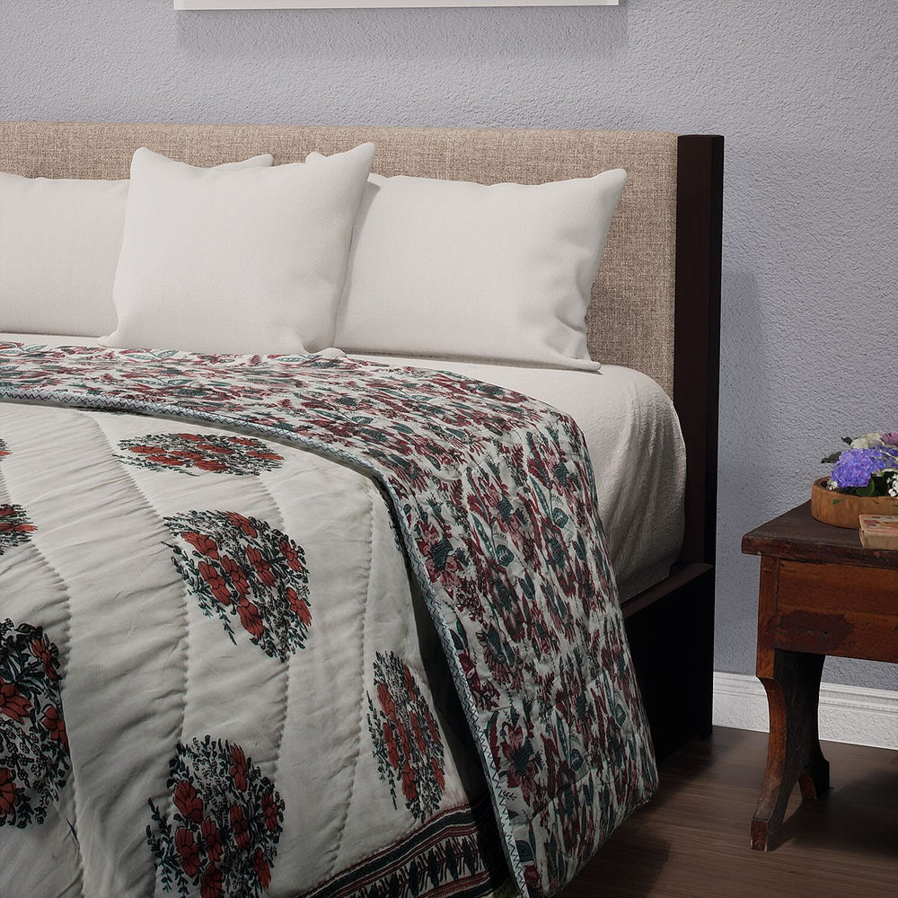 100% Cotton SANGANER Printed Quilt (King Size, 270x220 cm) - Teal Blue and Red