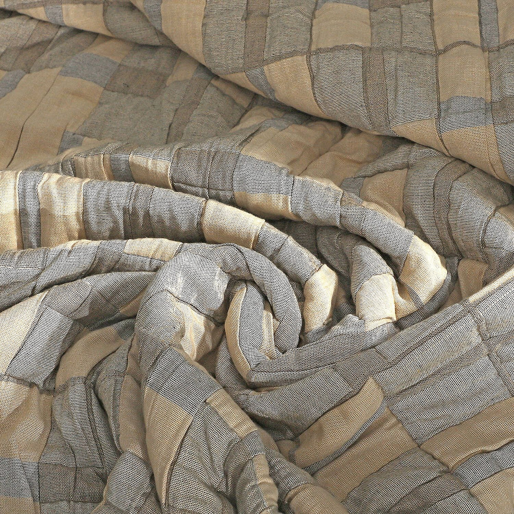 HUSH HAVEN Jacquard Cotton Intricate Pattern Blanket (230 x 200 cm) - Grey, Beige - Off-White