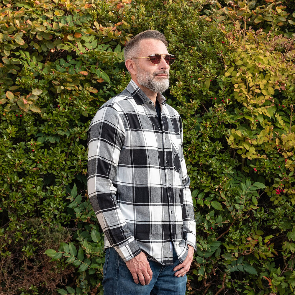 Bellfield 100% Cotton Button Through Flannel Check Shirt (Size M) - Black