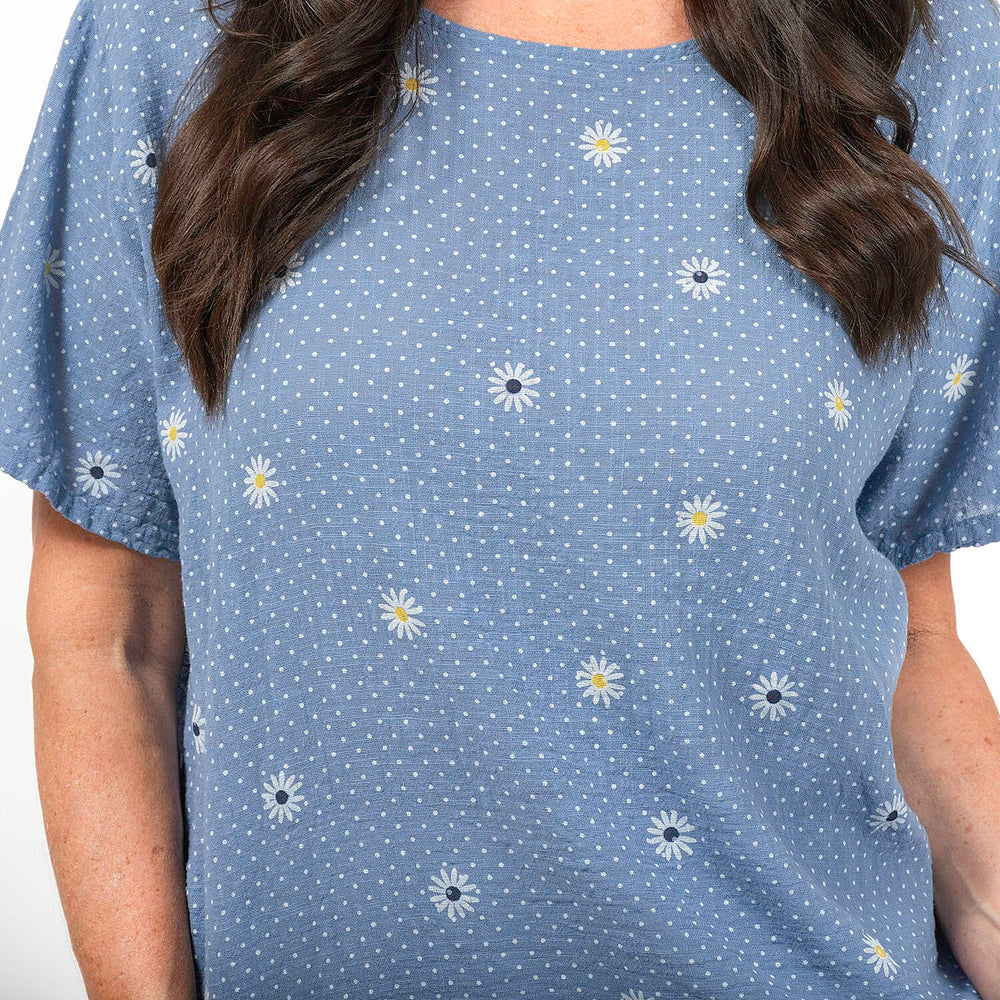 Sugar Crisp Daisy Print Top (One Size) - Blue
