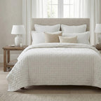 Country Club Leon Embossed Bedspread (Size 260x240 cm) - Vintage White