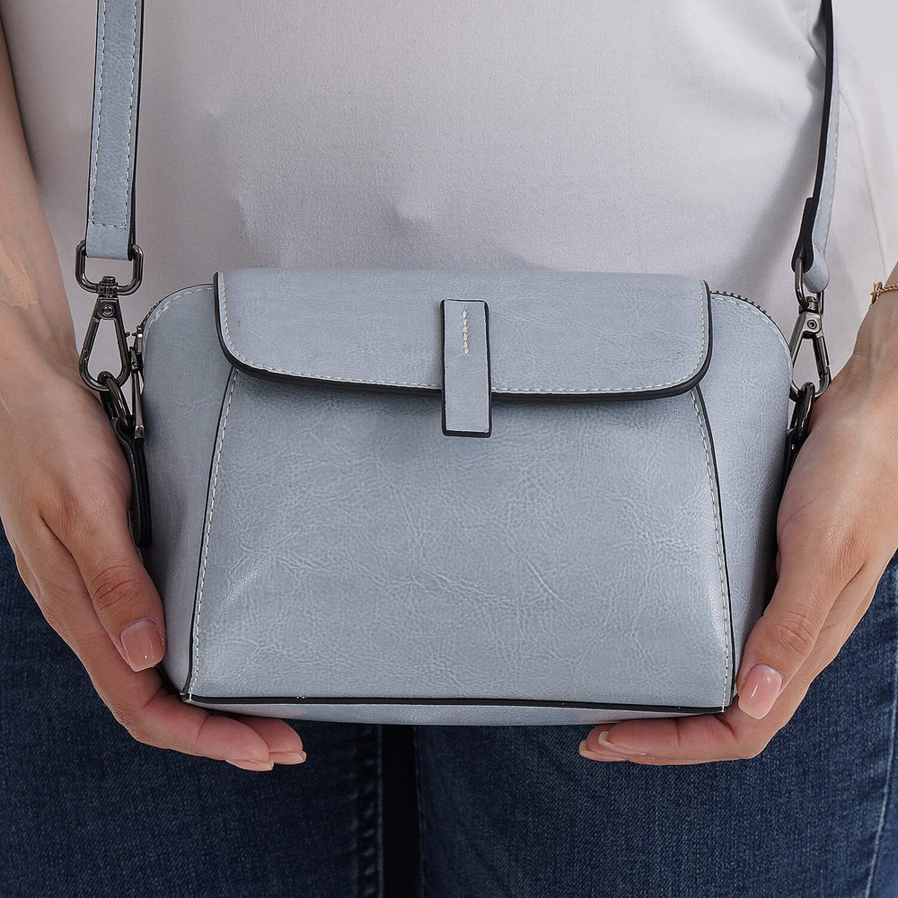 Sumptuous quality 100% Genuine Leather Crossbody Bag - Light Blue