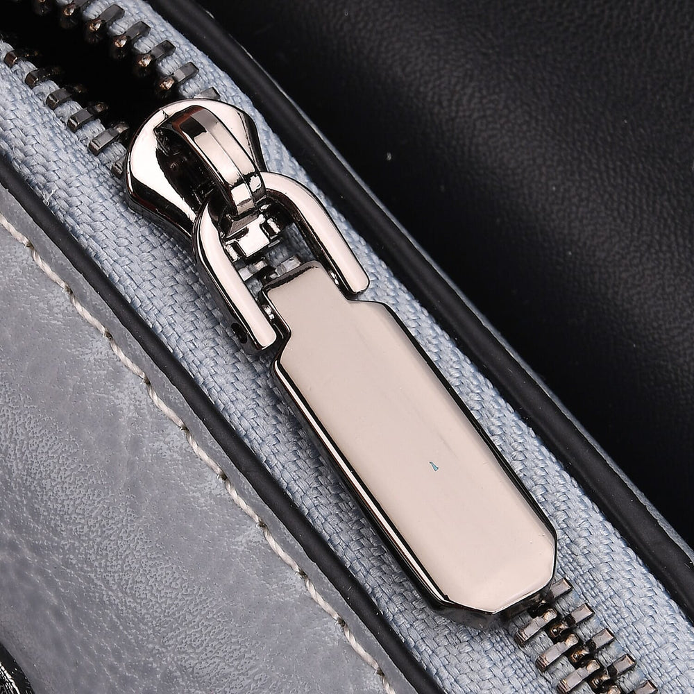 Sumptuous quality 100% Genuine Leather Crossbody Bag - Light Blue