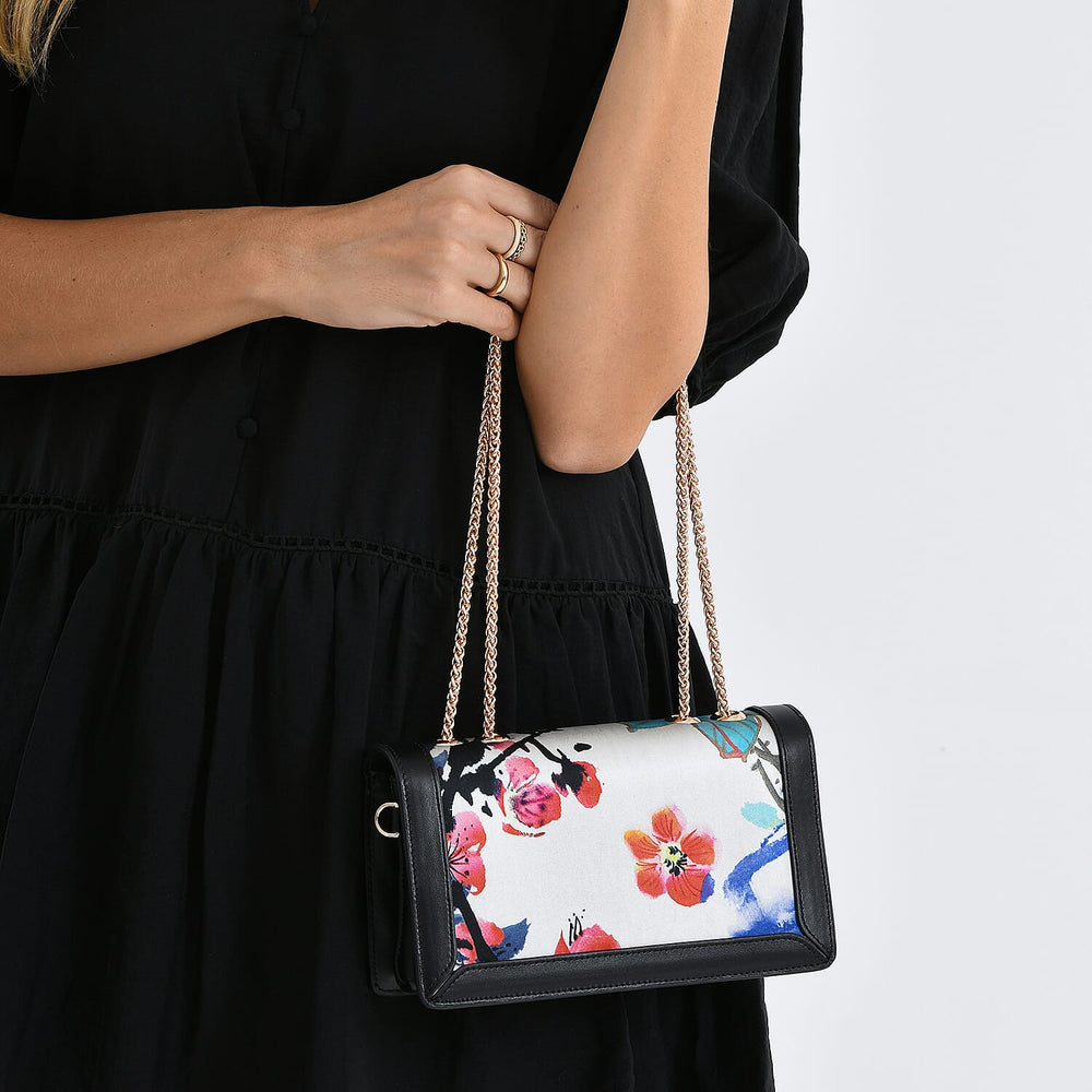 Where Artisans Give Silk a Soul - Limited Edition - Genuine Leather Crossbody Bag with Mulberry Silk Art - White - Multicolour