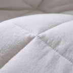 Decadently Beautiful 100% Mulberry Silk Duvet (Single, 135x200cm) - Ivory