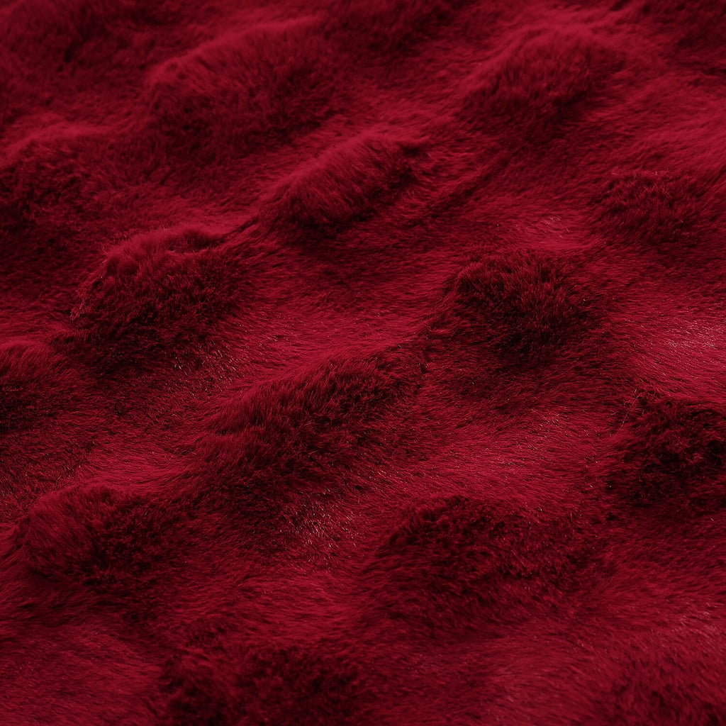 Faux Rabbit fur double layer blanket (Size 150 x 200 cm) - Burgundy & Cream
