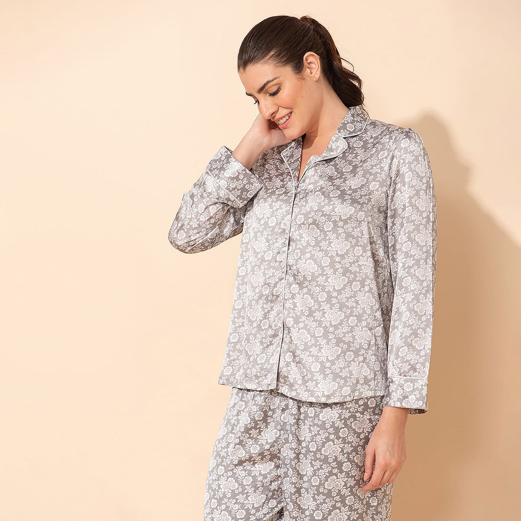 Doorbuster - TAMSY Floral Pattern Silk Like Nightwear Set (Size M) - Grey & White