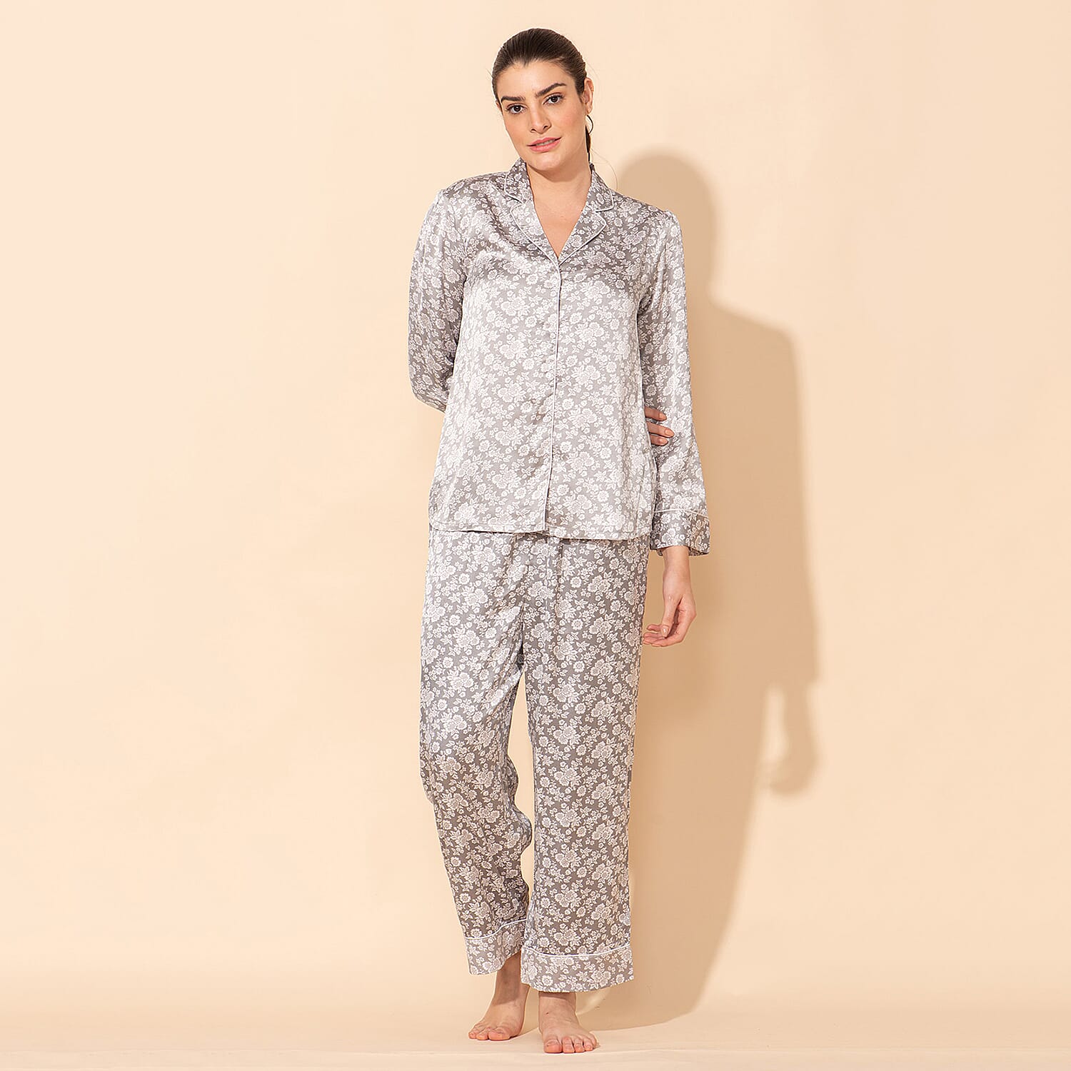 Doorbuster - TAMSY Floral Pattern Silk Like Nightwear Set (Size XL) - Grey & White
