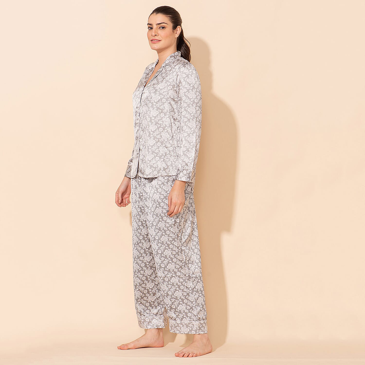 Doorbuster - TAMSY Floral Pattern Silk Like Nightwear Set (Size XXL) - Grey & White