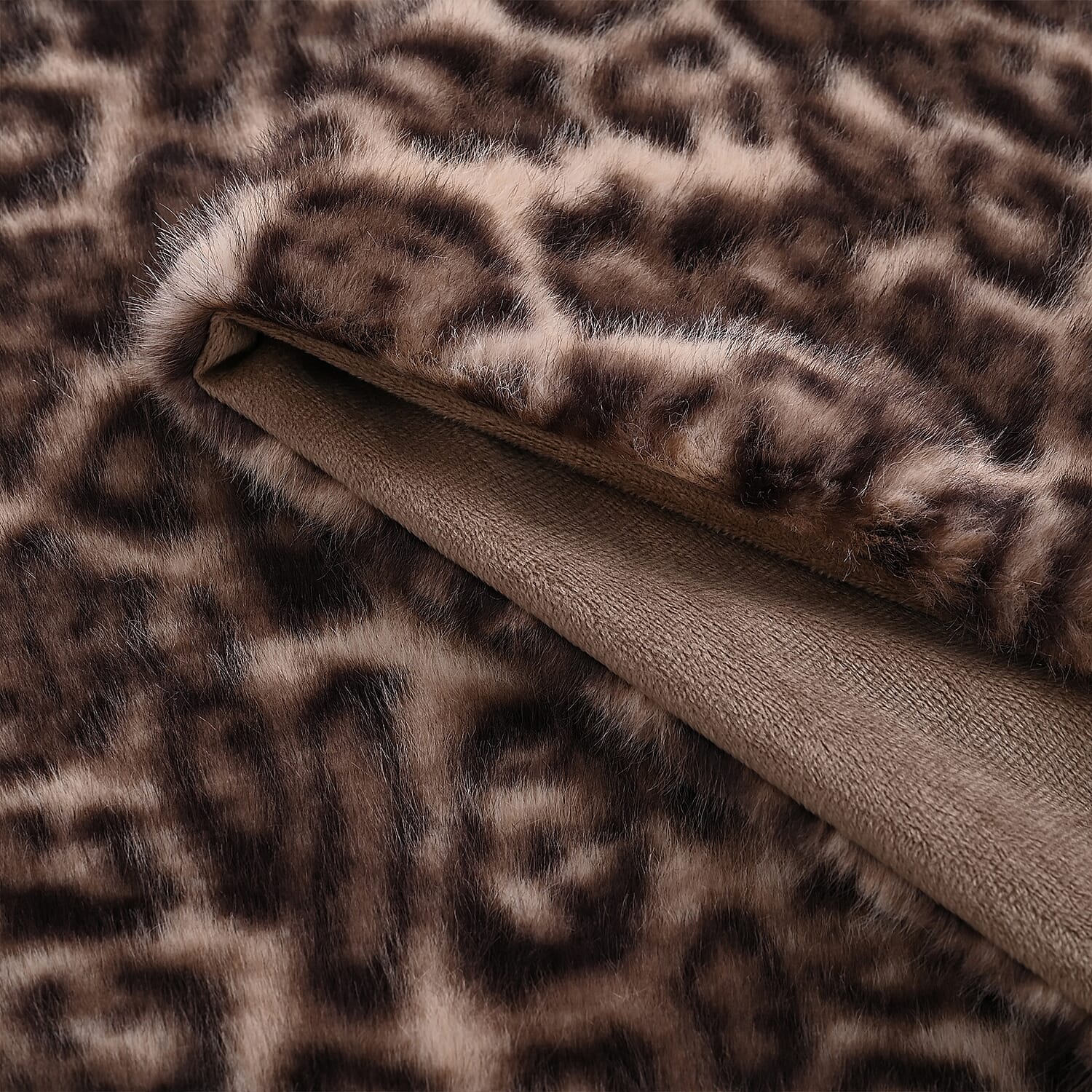 HUSH HAVEN Ultra Luxurious Double Layer Super Soft Faux Fur Leopard Print Blanket 500 GSM for Sumptuous Warmth (180x150 cm) - Dark Brown