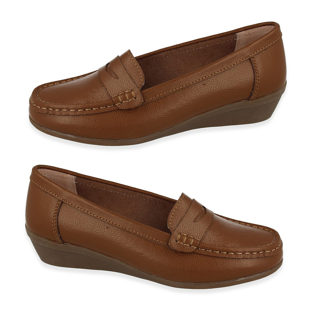 Down To Earth Womens Action Leather Wide Fit Comfort Wedge Loafers (Size 6) - Tan