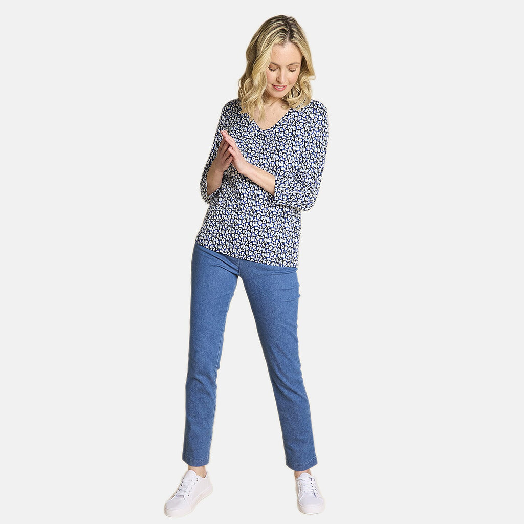 Emreco Casual 3-4 Sleeve V-Neck Animal Print Top (Size 14) -  Blue, White & Black