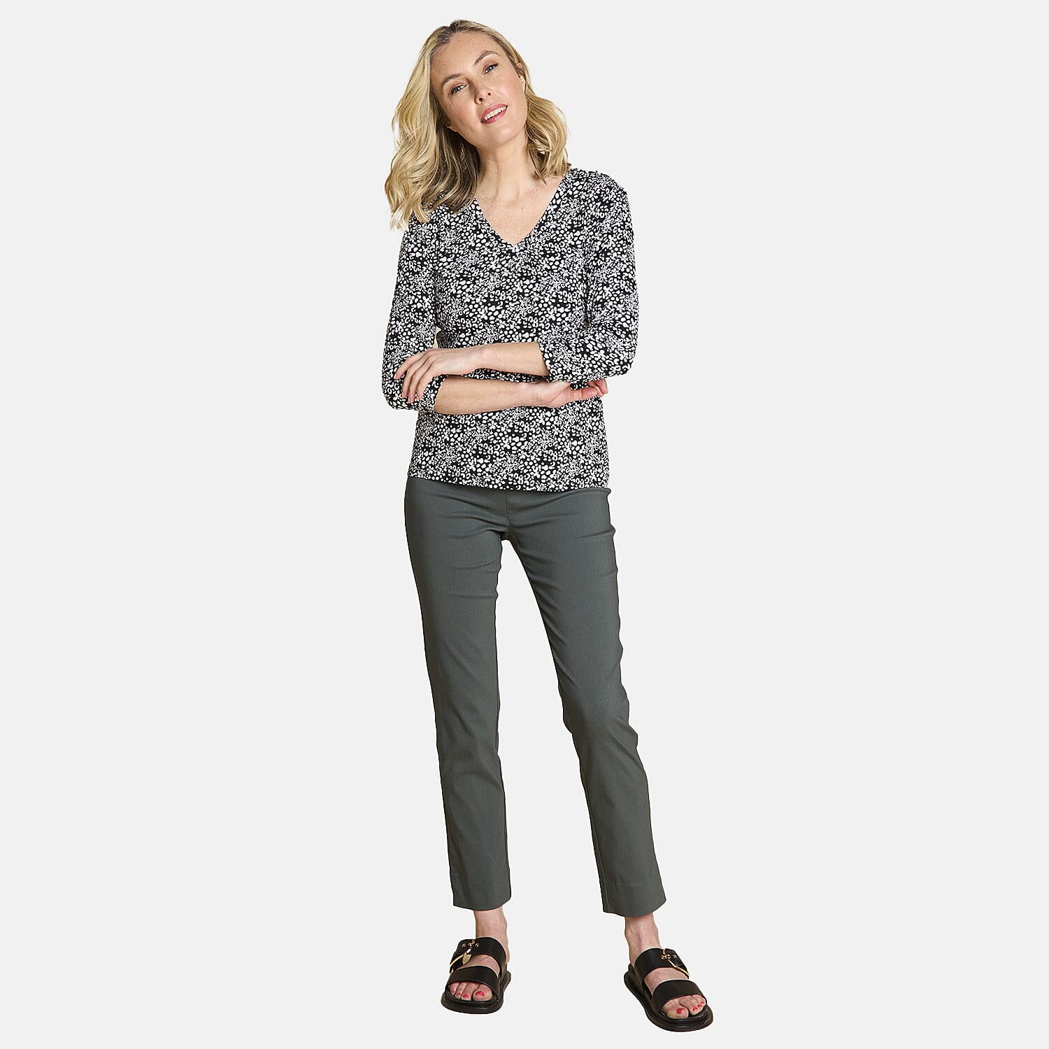 Emreco Casual 3-4 Sleeve V-Neck Printed Top (Size 20) - Black