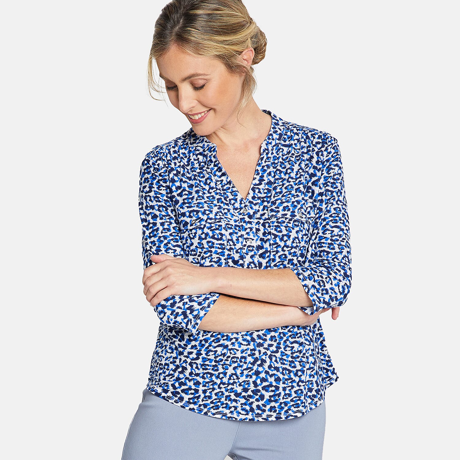 EMRECO 3-4 Sleeve Animal Print Manadrin Collar Blouse (Size 12) - Blue