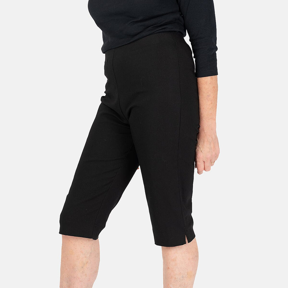 EMRECO Stretch Knee Length Short (Size 10) - Black