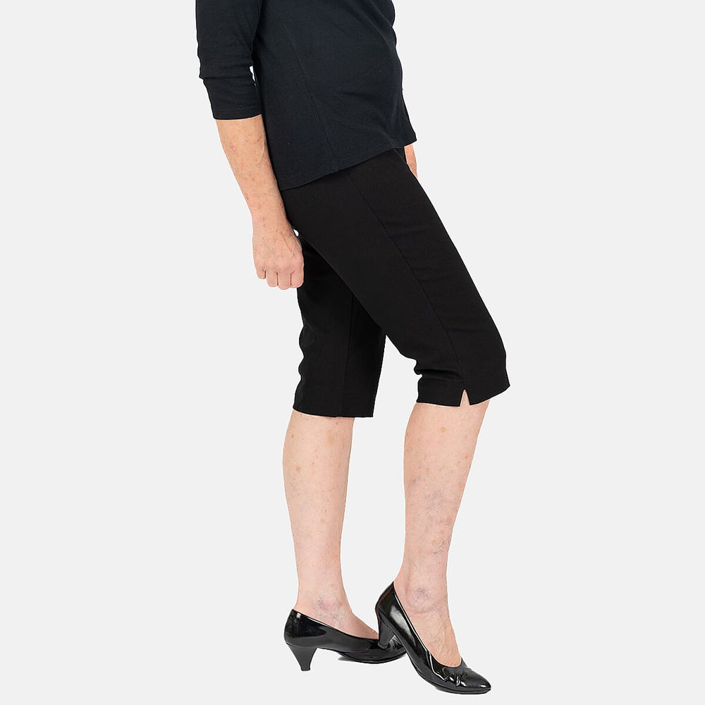 EMRECO Stretch Knee Length Short (Size 10) - Black