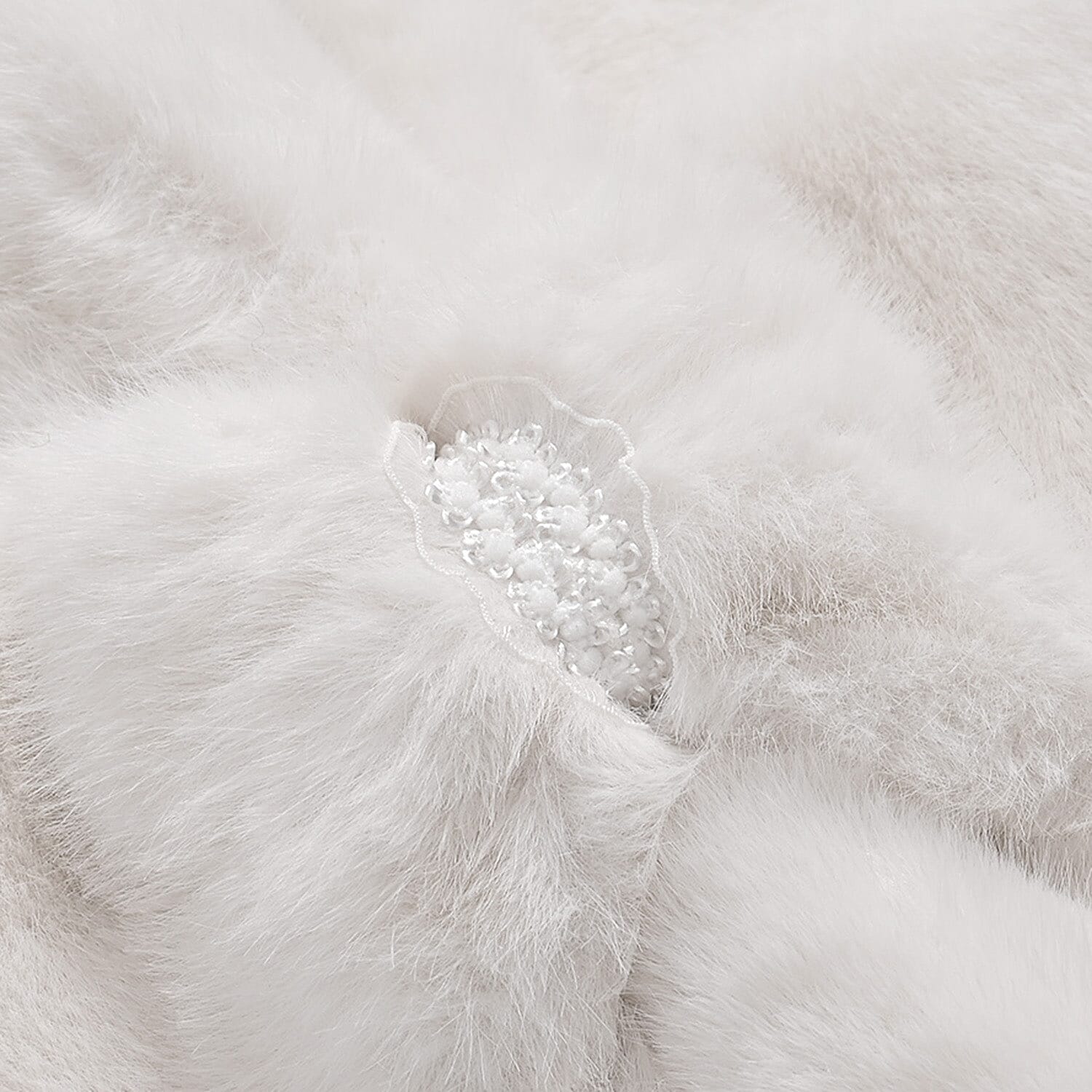 Faux Fur Scarf - Hat Two-Piece Set (One Size) - White