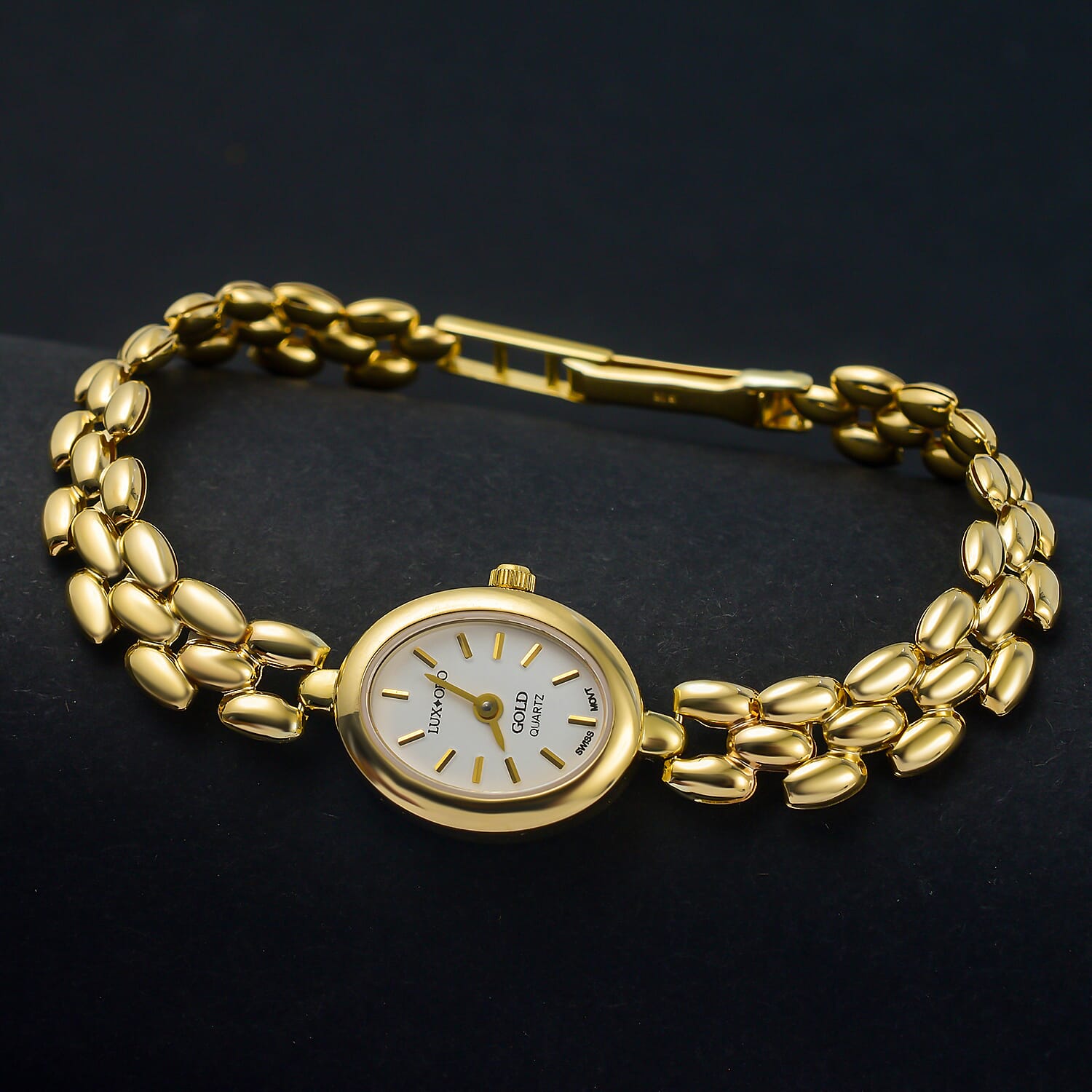 9K Yellow Gold PANTHER Link Watch with Swiss Movt. Gold Wt.10.05 Gms