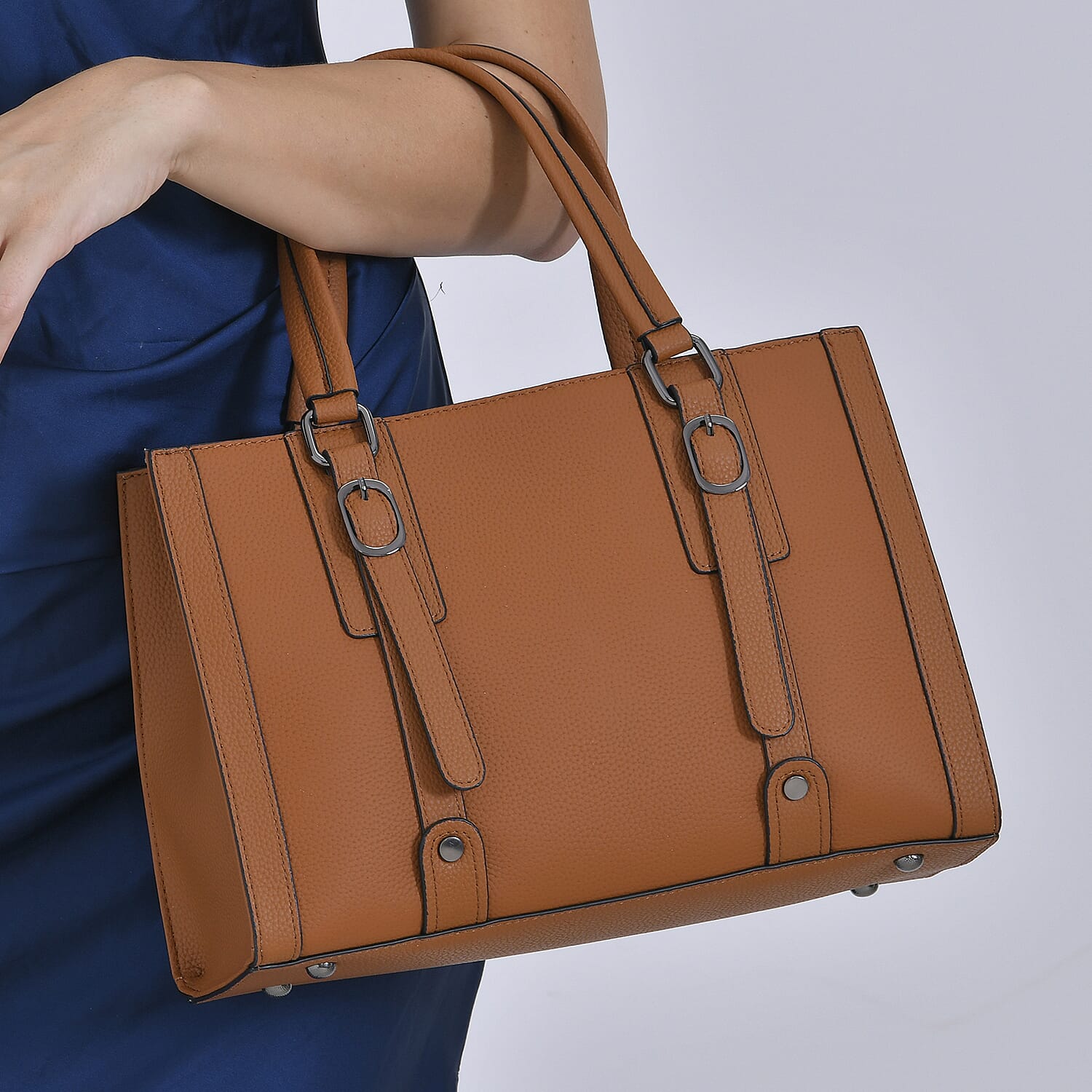 BLACK FRIDAY DOORBUSTER - Leather Crossbody HandBag - Tan