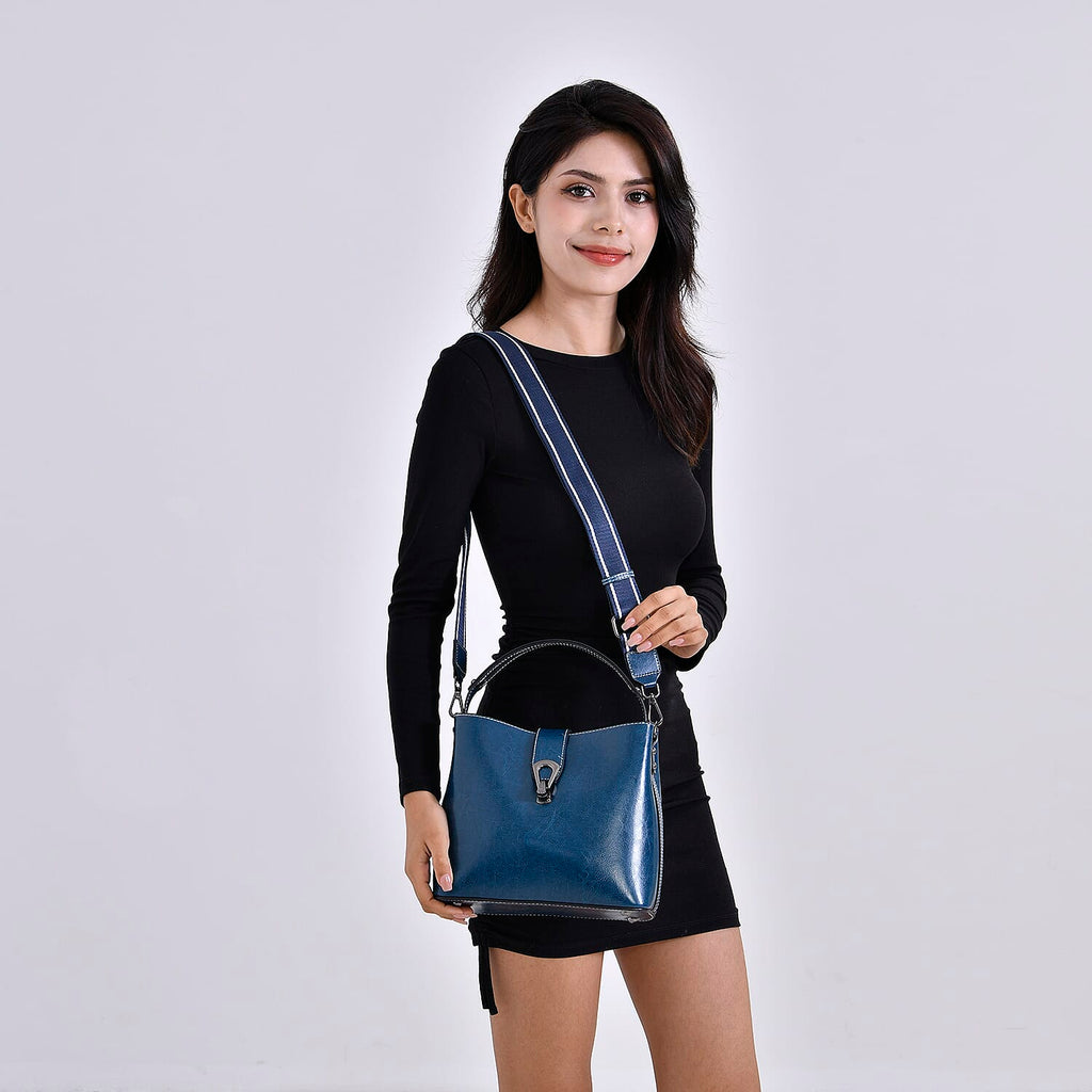 100% Genuine Leather Solid Crossbody Bag (Size 24x10x21 cm) - Teal