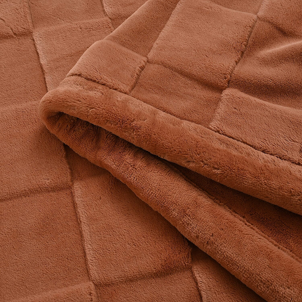 Hush Haven Patterned Blanket (Size 200x1 cm) - Rust & Rust
