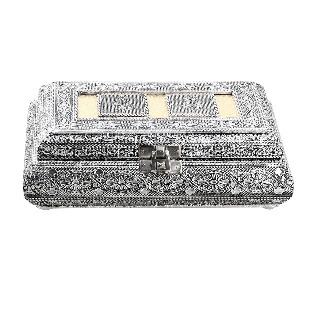 Handcrafted Oxidized Jewellery Storage Box (Size 19.7x12x7.3 cm) - Silver