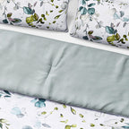 Boutique Bedding Collection - Lightweight Leaf Design Comforter With 2 Pillowcases (Size King)